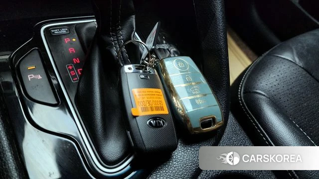 Kia Niro id 3893768 из Кореи 8