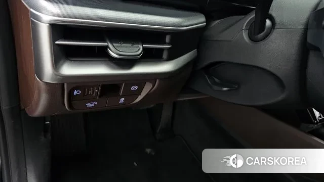 Hyundai Grandeur (GN7) id 3740141 из Кореи 8