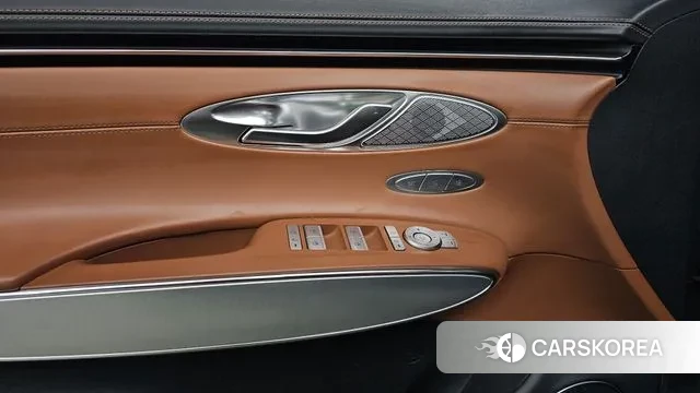 Genesis GV70 id 3572788 из Кореи 8