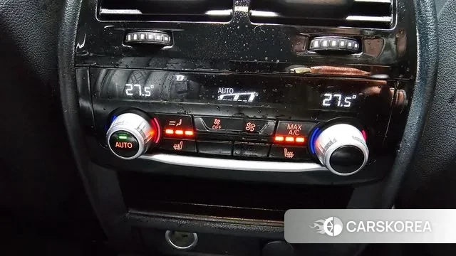 BMW 5 Series (G30) id 3641515 из Кореи 8