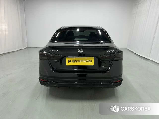 Nissan Teana id 4419107 из Китая 8