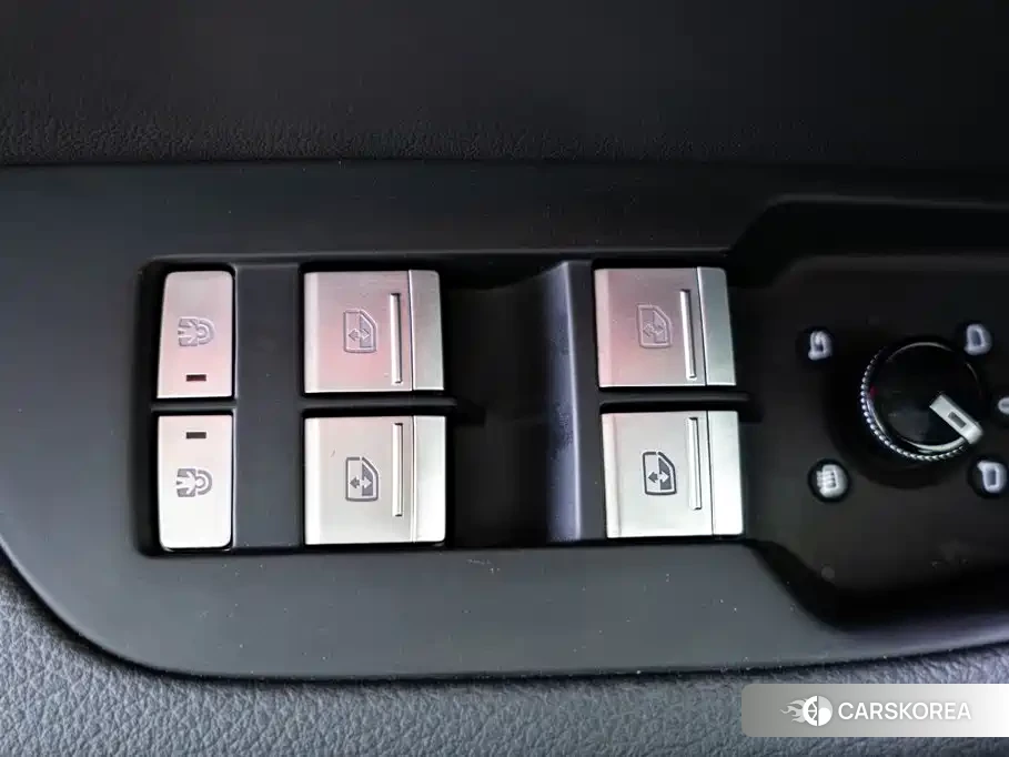 Audi A6L id 4659774 из Китая 8
