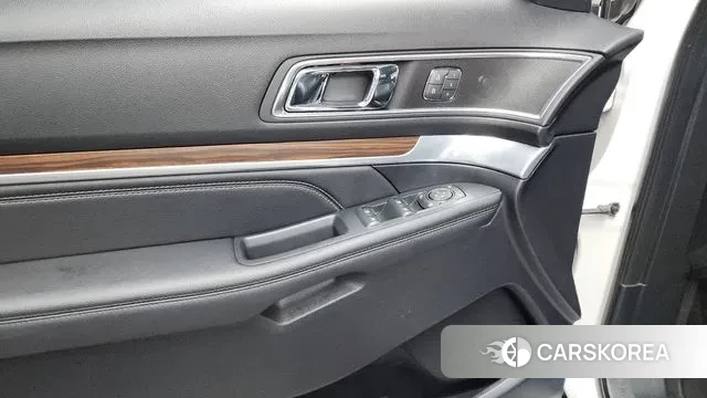 Ford Explorer id 2981571 из Кореи 8