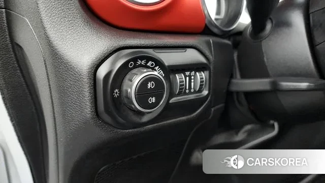 Jeep Wrangler (JL) id 3671650 из Кореи 8