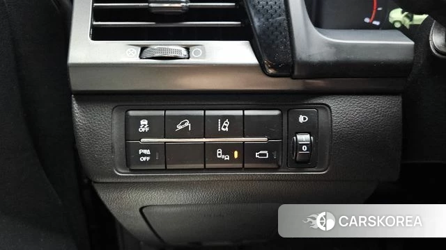 Ssangyong The New Rexton Sports Cannes id 4632154 из Кореи 8