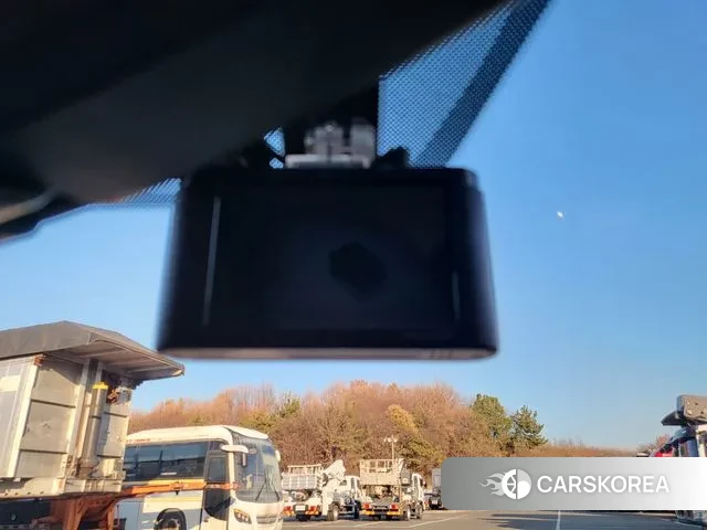 Kia Stonic id 3464897 из Кореи 8