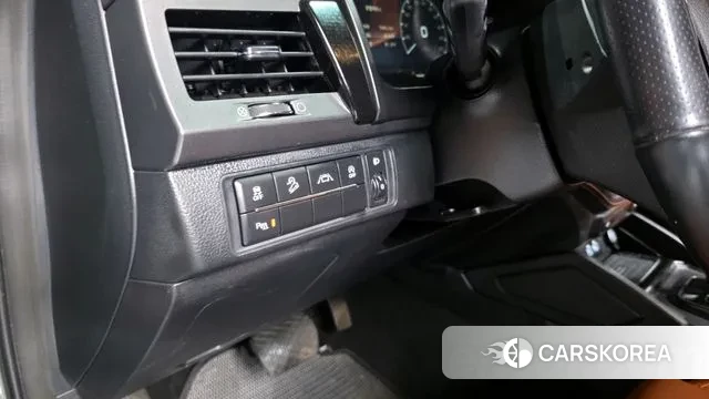 Ssangyong The New Rexton Sports Cannes id 3472977 из Кореи 8