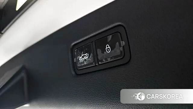 Genesis GV70 id 3701331 из Кореи 8