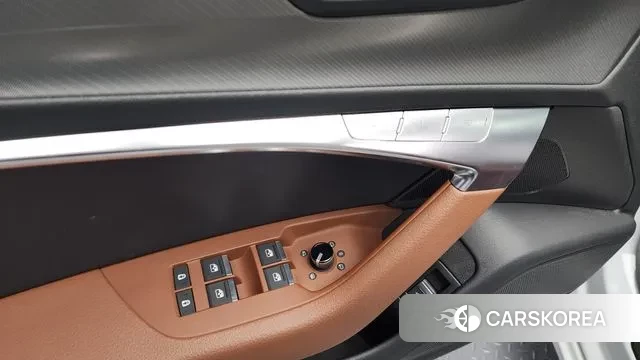 Audi A6 (C8) id 3367509 из Кореи 8