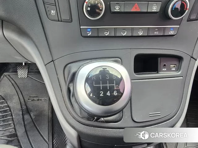 Hyundai The New Grand Starex id 3494439 из Кореи 8