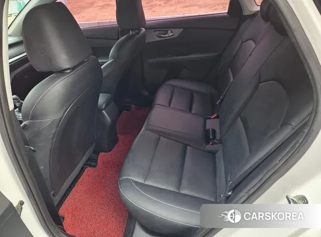 Kia Come New K3 id 3682225 из Кореи 8