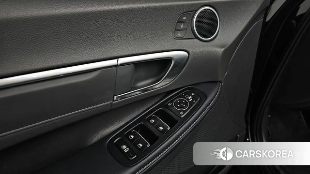 Hyundai Sonata (DN8) id 3799349 из Кореи 8