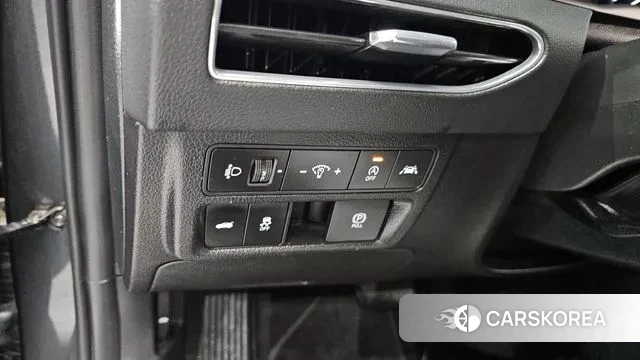 Hyundai Sonata (DN8) id 3787489 из Кореи 8