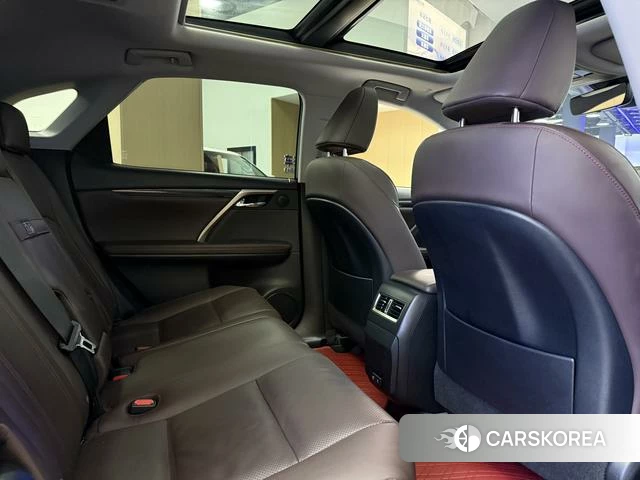 Lexus RX id 4276297 из Китая 8