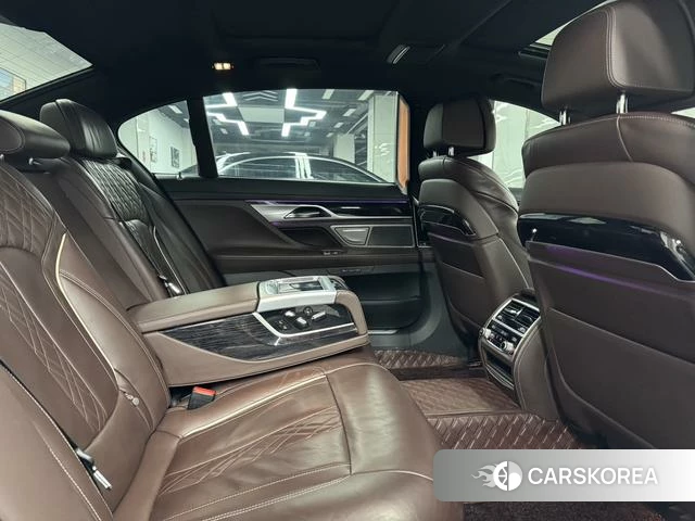 BMW 7 series id 4297326 из Китая 8