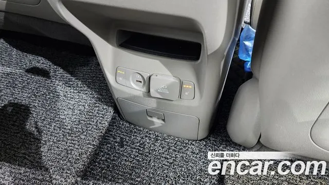 Kia The New Carnival id 2681690 из Кореи 8