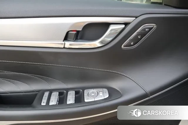 Hyundai The New Grandeur IG id 3598189 из Кореи 8