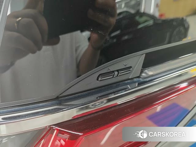 Lexus LM id 4239573 из Китая 8