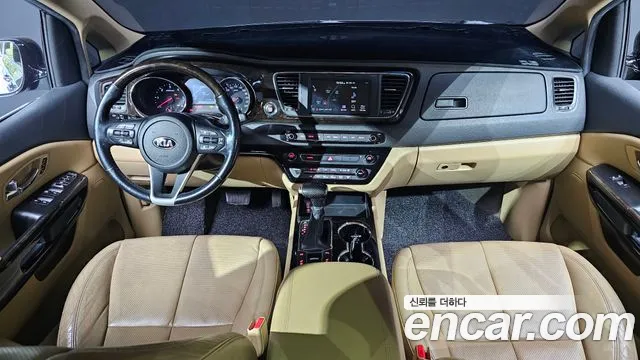 Kia The New Carnival id 2700003 из Кореи 8