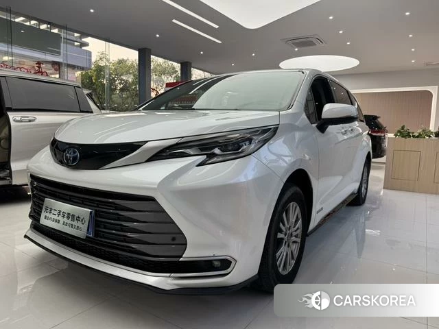 Toyota Saina id 4273623 из Китая 8