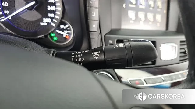 Infiniti Q70 id 2971277 из Кореи 8