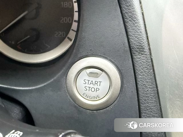 Nissan Tuda id 4300428 из Китая 8