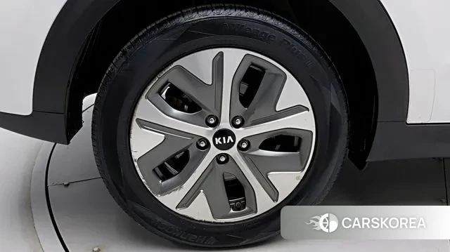 Kia Niro EV id 3515008 из Кореи 8