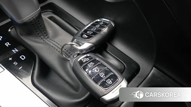 Hyundai Avante (CN7) id 3877839 из Кореи 8