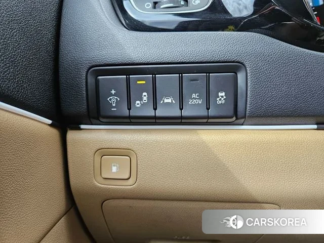 Kia The New Carnival id 3134593 из Кореи 8