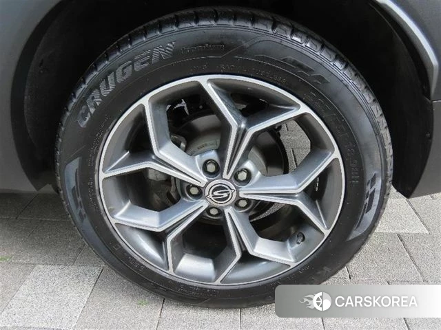 Ssangyong Beautiful Korando id 4285099 из Кореи 8