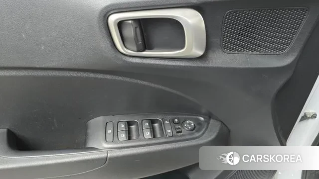 Hyundai Venue id 3473475 из Кореи 8