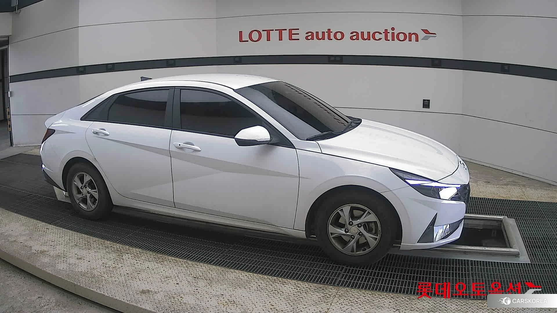 Hyundai Avante id 4289416 из Кореи 8