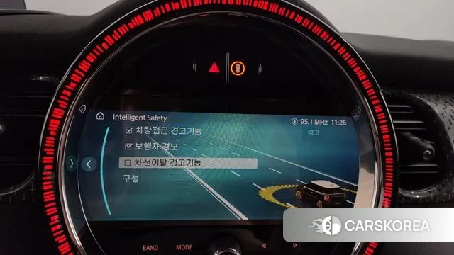 Mini Cooper Electric id 2969163 из Кореи 8