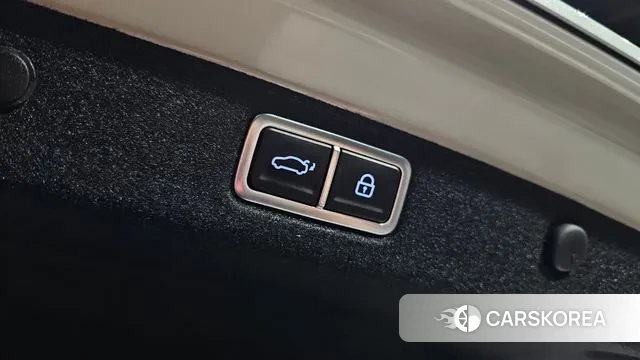 Hyundai Grandeur Hybrid (GN7) id 2905213 из Кореи 8