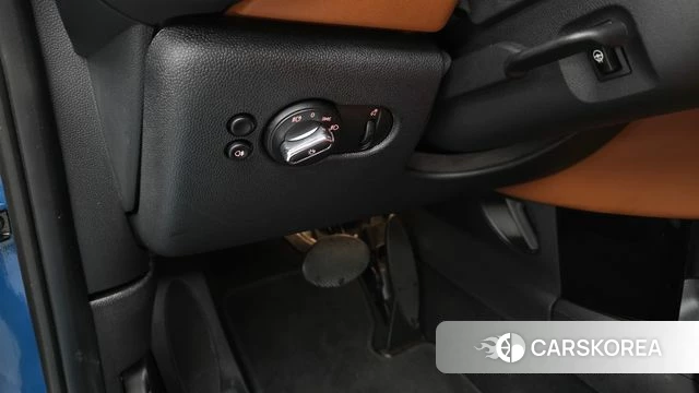 Mini Cooper S id 4691769 из Кореи 8