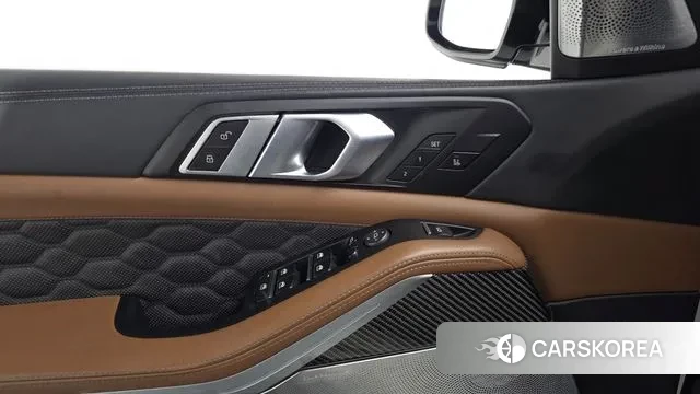 BMW X5M (G05) id 3655402 из Кореи 8