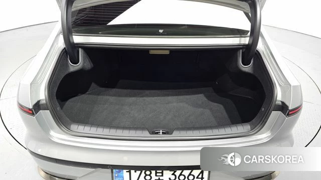 Hyundai Grandeur Hybrid (GN7) id 4395220 из Кореи 8