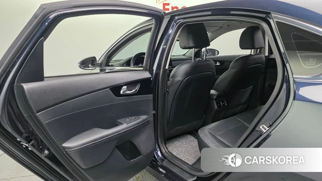 Kia Come New K3 id 3905860 из Кореи 8