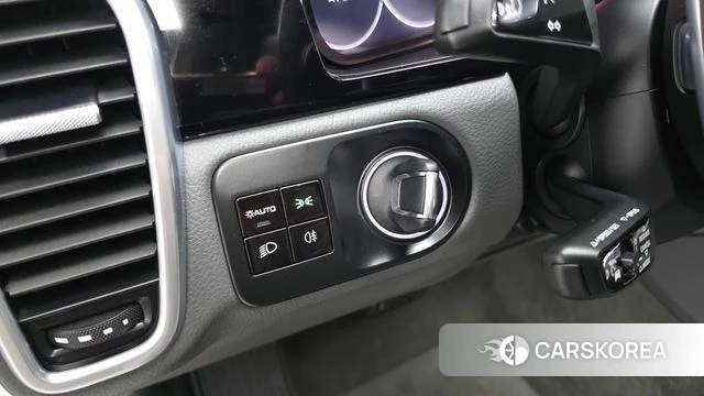 Porsche Cayenne (PO536) id 4632972 из Кореи 8
