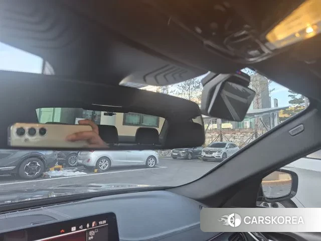 BMW 5 Series (G30) id 3639518 из Кореи 8