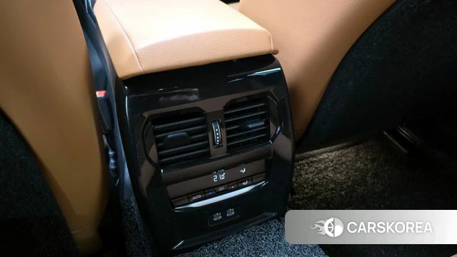 BMW 3 Series (G20) id 3786476 из Кореи 8