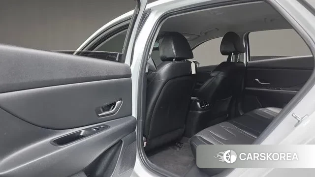 Hyundai Avante (CN7) id 3697653 из Кореи 8