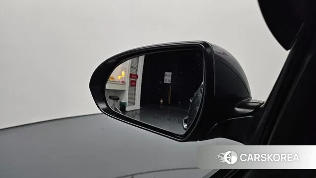 Hyundai Avante AD id 3641813 из Кореи 8