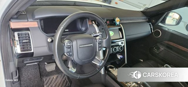Land Rover Discovery 5 id 3919880 из Кореи 8