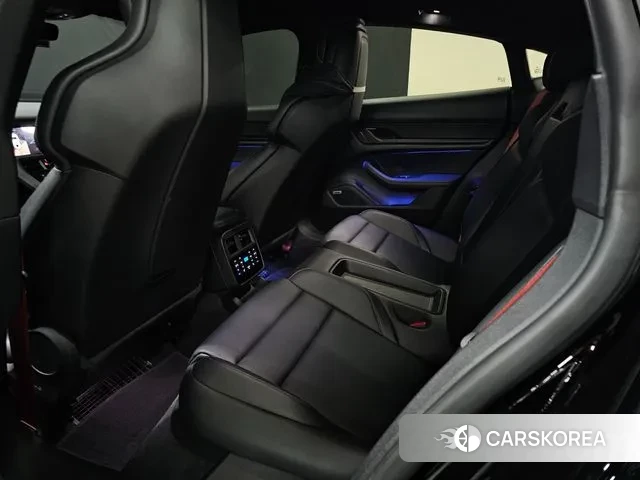 Porsche Taycan id 3263985 из Кореи 8