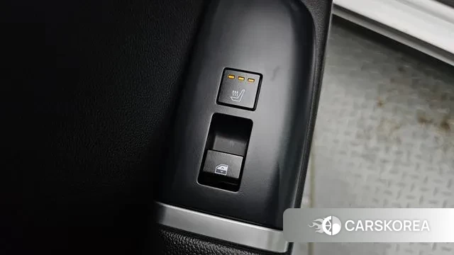 Hyundai Grandeur Hybrid (GN7) id 3487532 из Кореи 8