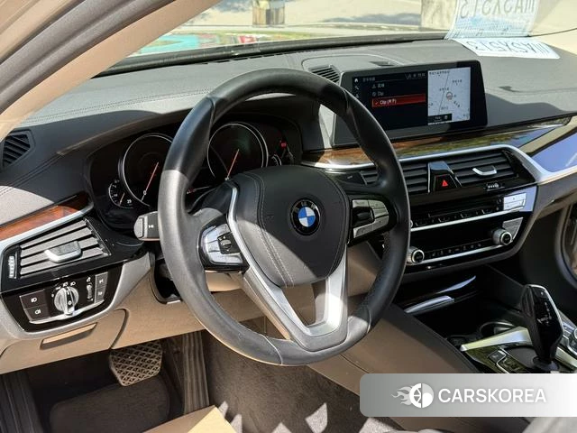 BMW 5 series id 4215086 из Китая 8