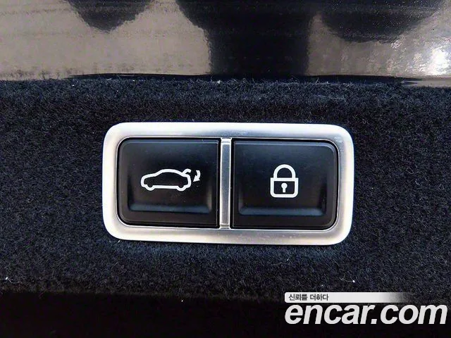 Hyundai Grandeur Hybrid (GN7) id 2837463 из Кореи 8