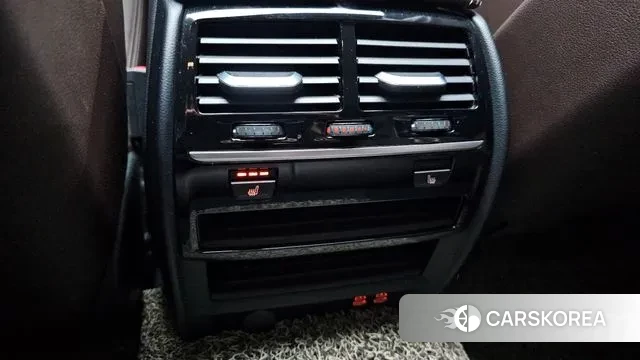 BMW 5 Series (G30) id 3626457 из Кореи 8