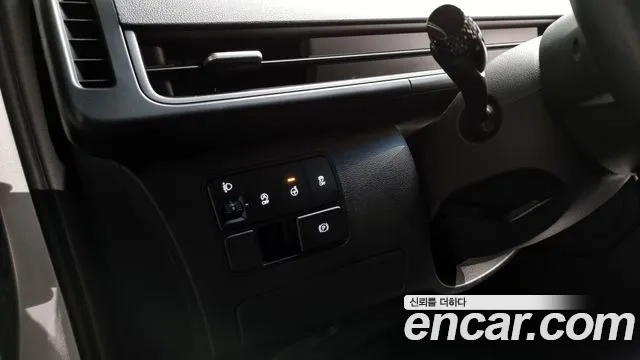 Hyundai Staria id 2864072 из Кореи 8